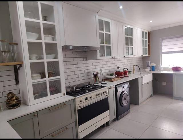 4 BEDROOM CLUSTER FOR SALE IN BRYANSTON